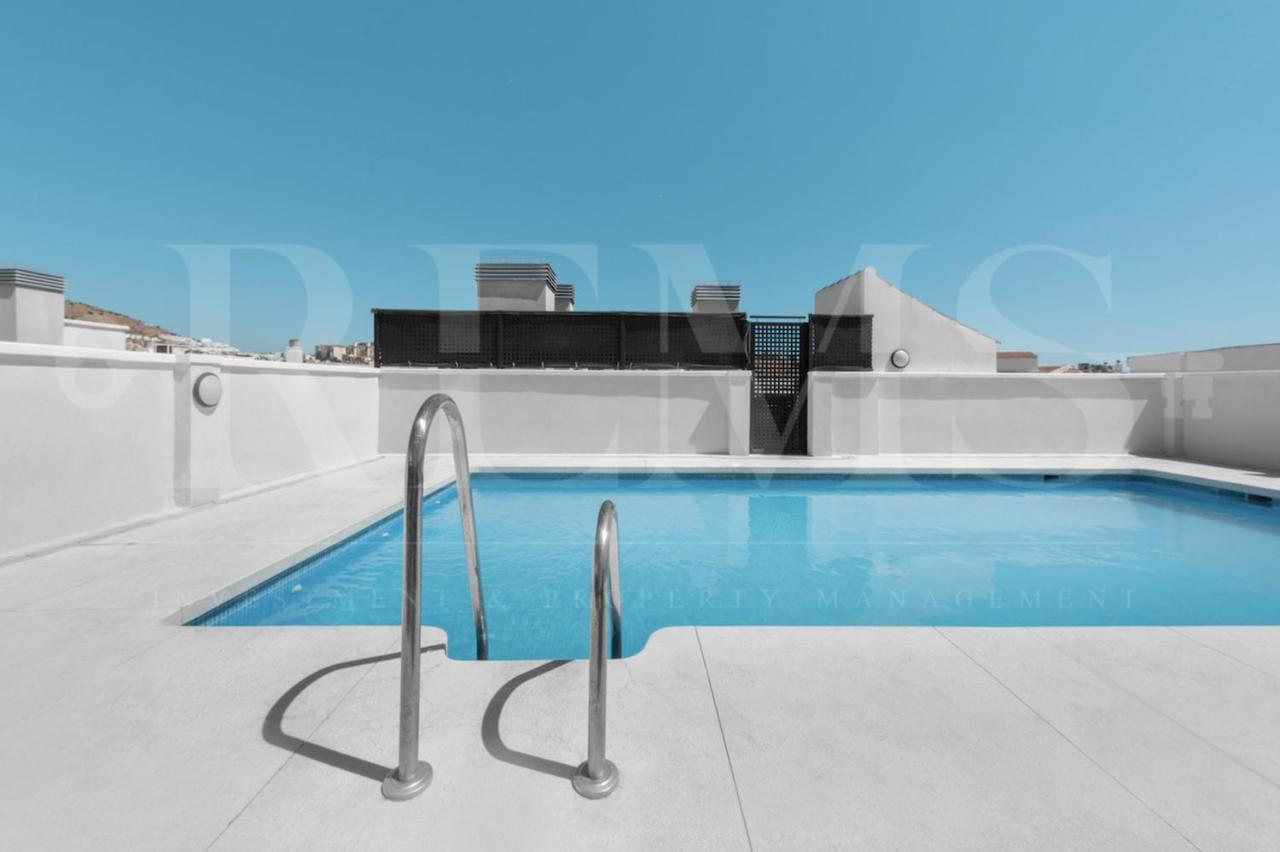 3Br Apartment With Parking And Patio In The Center By Rems Málaga Exterior foto